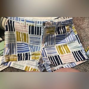 Women’s shorts size 8 multi colored